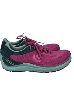 Topo Athletic Women’s Pink & Teal Lightweight Running Shoes